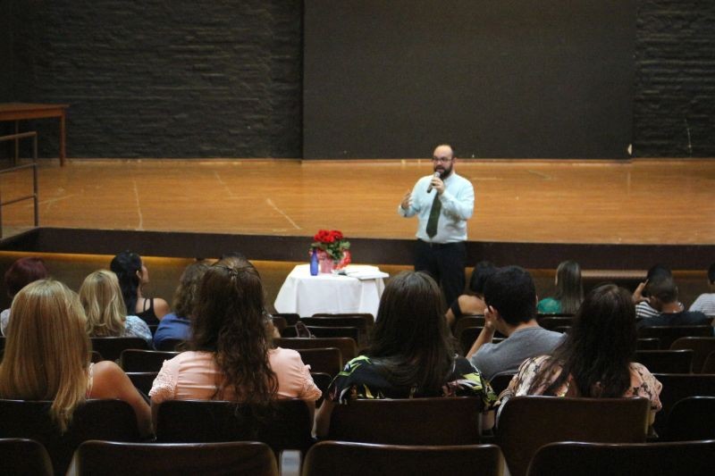 Evento discute apoio e proteção ao adolescente em Penápolis