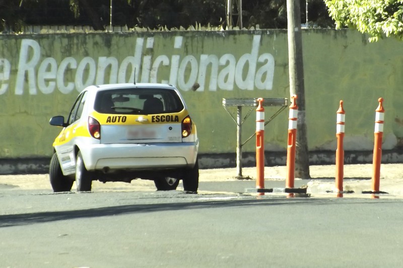 Autoescolas são avaliadas por alunos em sistema do Detran