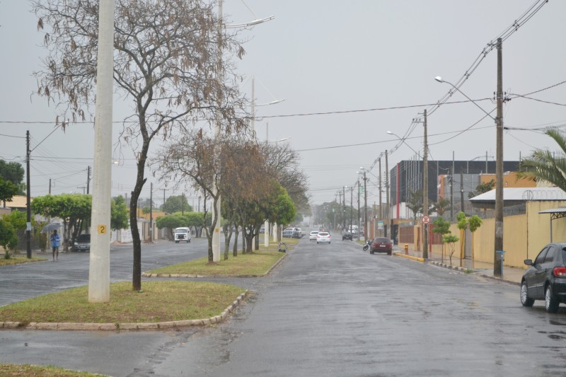 Penápolis terá chuva hoje e amanhã; Defesa Civil alerta para risco de tempestade