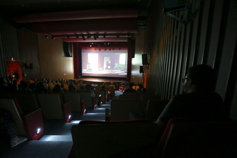 MEC assina protocolo por mais salas de cinema acessíveis