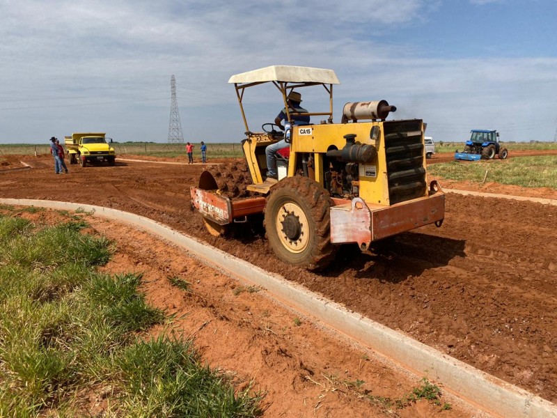 Obras de infraestrutura são iniciadas no Jardim do Lago 6