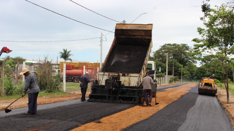 Rua do Jardim Del Rey recebe melhorias com o Recapenápolis