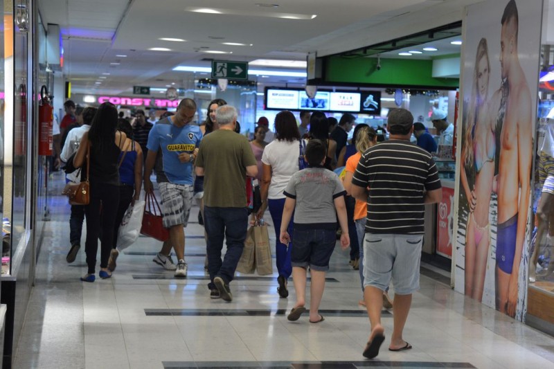 Shoppings registram crescimento de 9,5% em vendas de Natal, diz Alshop