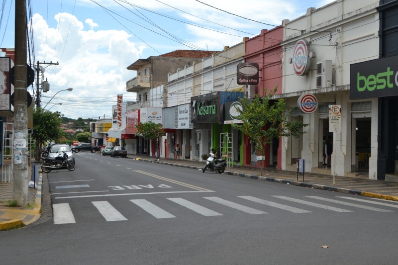 Shoppings e comércio mudarão horário de funcionamento