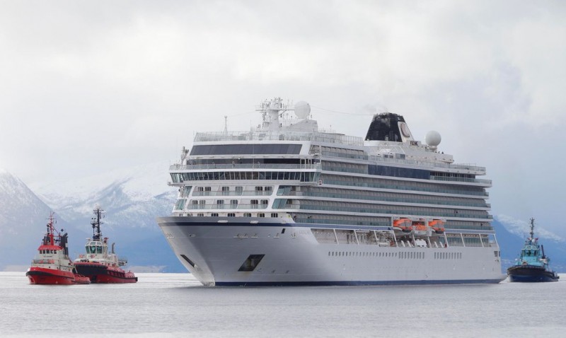 Dois navios pedem ajuda ao Brasil para desembarcar passageiros