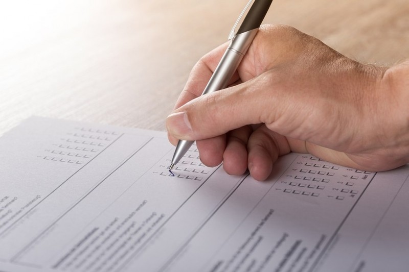 Provas do concurso para médicos acontecem neste domingo