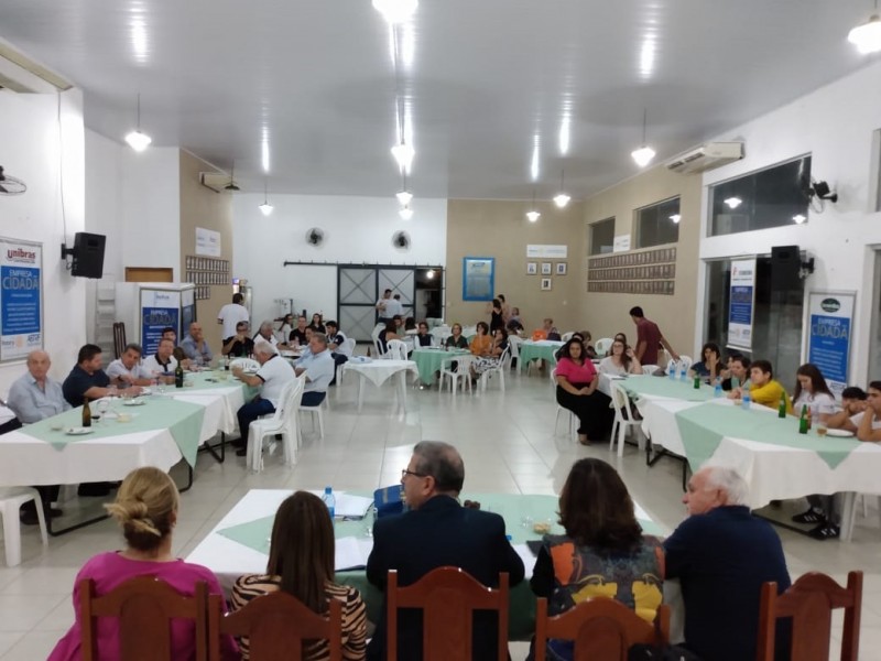 Rotarys Club oferecem sede social para possível atendimento da Covid-19