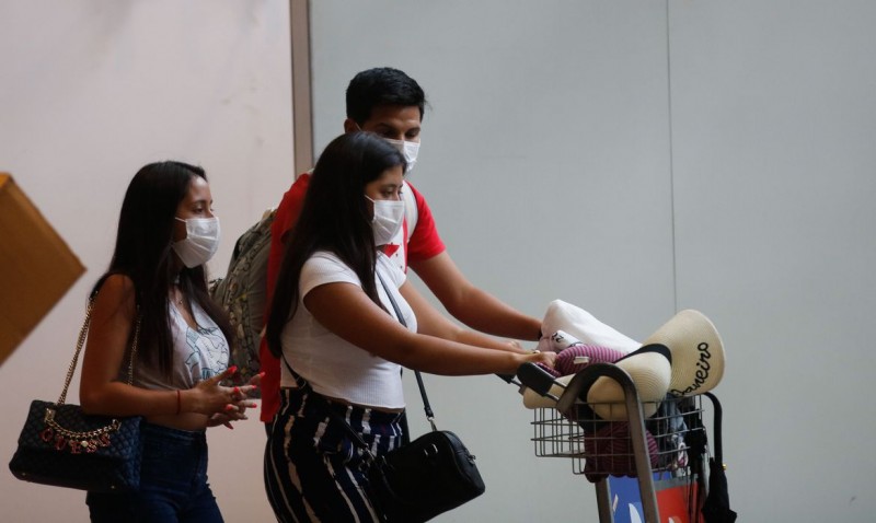 São Paulo tem 15,6 mil testes esperando confirmação para coronavírus