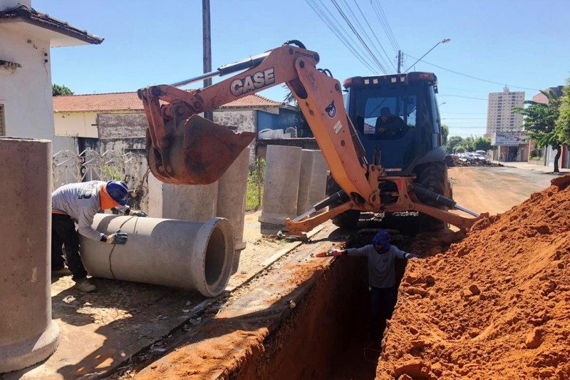 Galerias: obras chegam na rua Augusto Pereira de Moraes e avenida Olsen