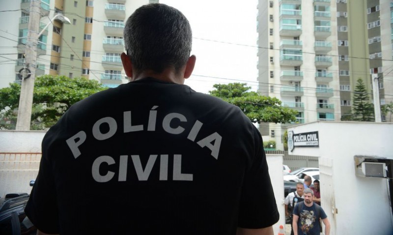 Polícia Civil investiga vídeo falso de caixões enterrados com pedras