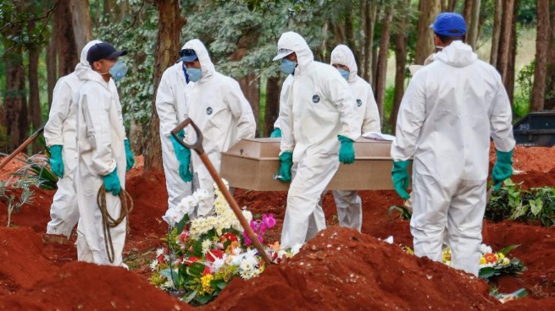 SP ultrapassa marca de 4 mil mortes, mas isolamento social continua baixo