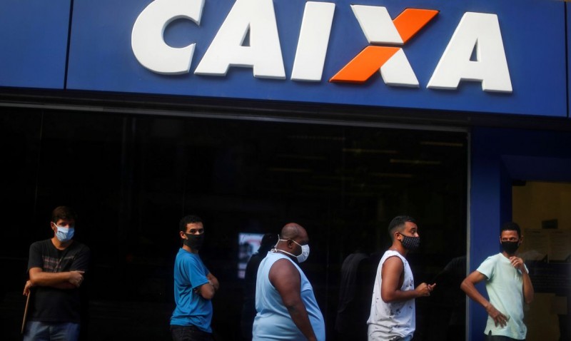 Caixa deve receber 2,5 milhões de pessoas por dia até 13 de junho