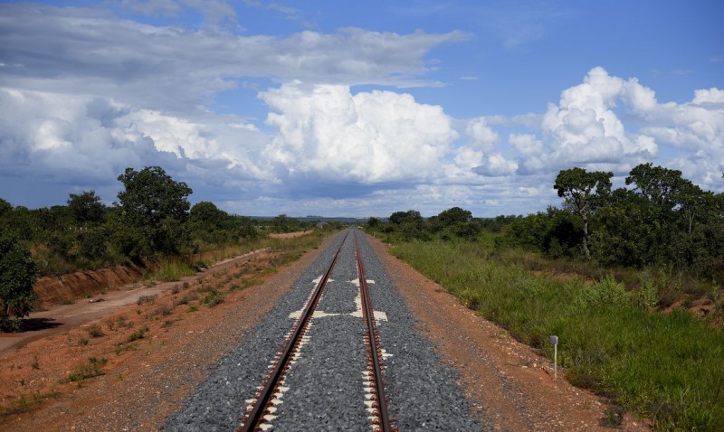 Exército assumirá obra de trecho da Ferrovia de Integração Oeste-Leste