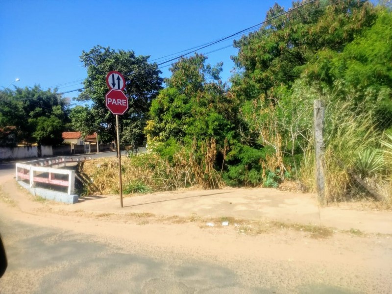 Pedido defende maior segurança para pontilhão na São Joaquim