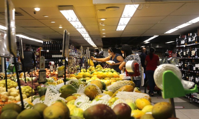 Senado aprova projeto de doação de refeição não vendida