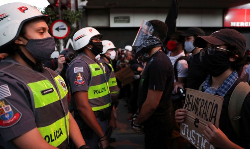 Polícia deteve 32 pessoas nas manifestações de ontem em São Paulo