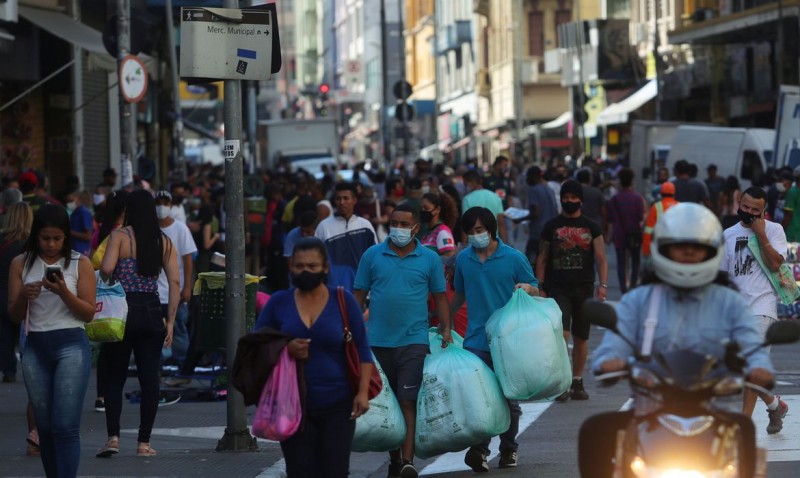 Pedidos de seguro-desemprego sobem 35% na primeira quinzena de junho