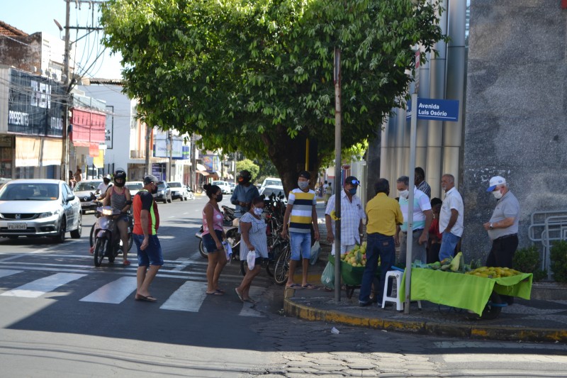 Penápolis fecha 1º semestre com saldo positivo de 230 novos empregos