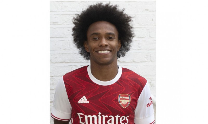 Willian assina contrato de três anos com o Arsenal, da Inglaterra