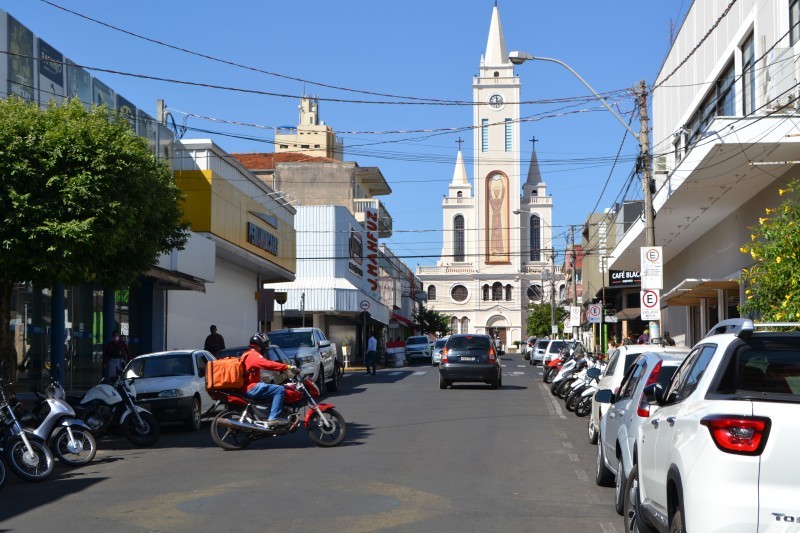 Retomada das atividades não garantiu aumento de vendas no comércio local