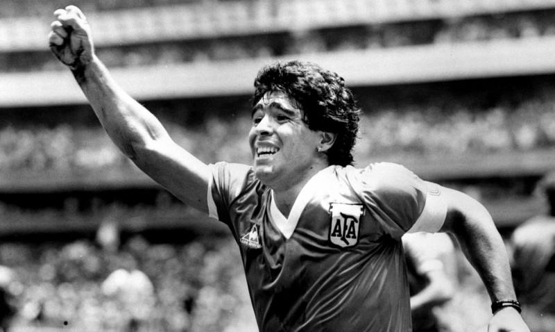 Morte do craque argentino Diego Maradona gera comoção mundial