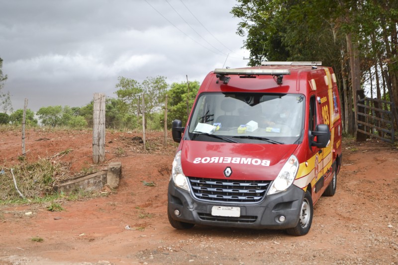 Homem é baleado em propriedade às margens da Estrada do Mineiro