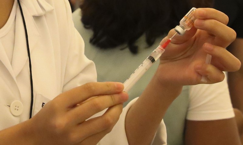 OMS: Covax enviará vacinas para 3% dos países pobres no 1º semestre