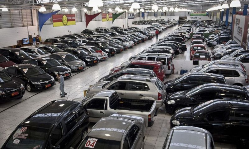 Venda de veículos automotores tem queda de 8,16% em janeiro