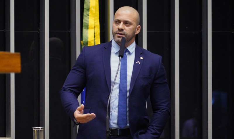 Plenário do STF mantém prisão do deputado Daniel Silveira