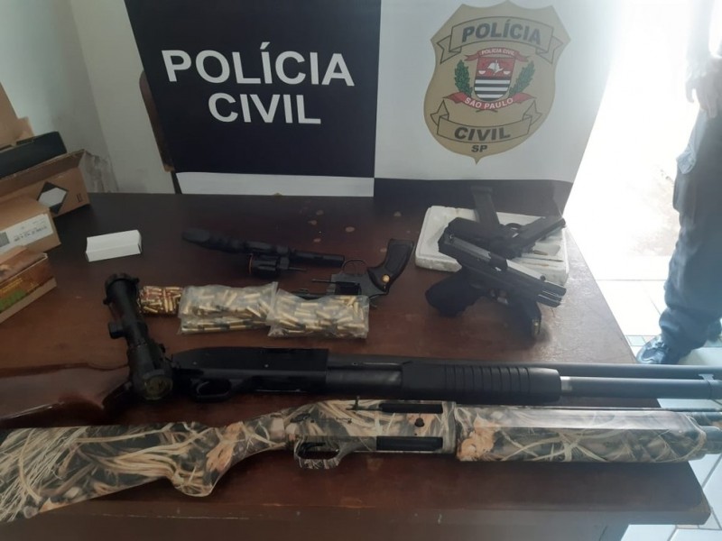 Comerciante é preso após ser flagrado com armas em Birigui