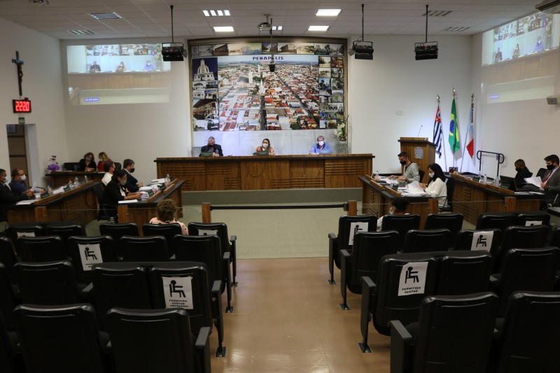 Câmara tem defesa para suspensão das aulas presencias em Penápolis