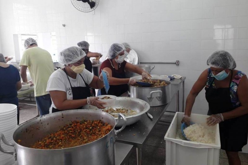 Fundo Social comemora sucesso da “Galinha Solidária”