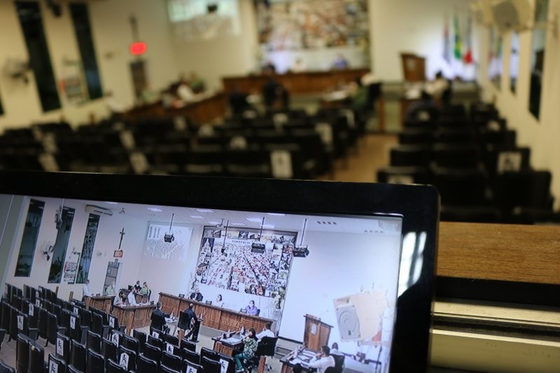 Câmara Municipal suspende realização de sessão nesta segunda-feira