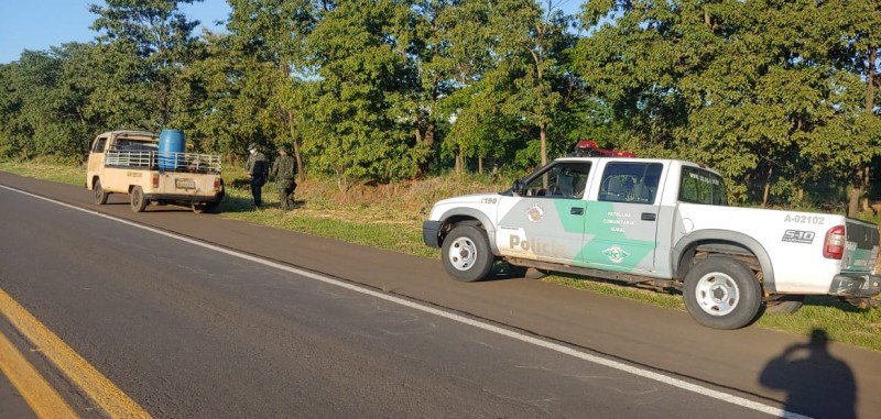 Dupla é presa furtando objetos de posto desativado às margens da Assis