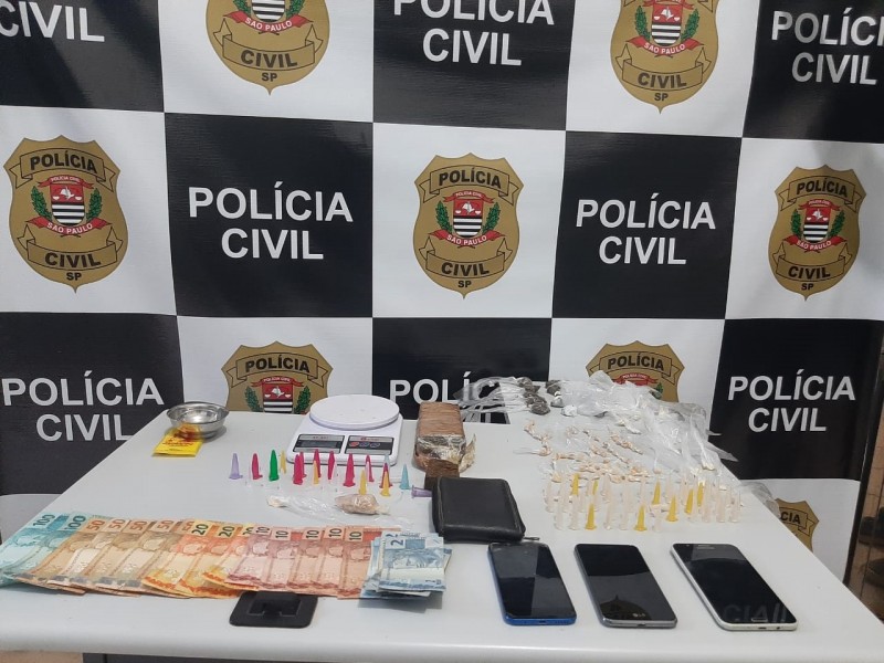 Polícia Civil cumpre mandado e prende rapaz com drogas em Alto Alegre