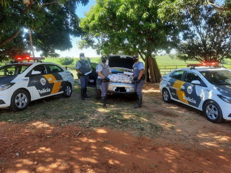 Polícia Rodoviária apreende mais de 10 mil maços de cigarros contrabandeados