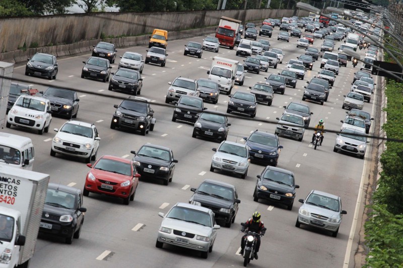 Com a maior frota, Estado de São Paulo tem um terço de automóveis do País