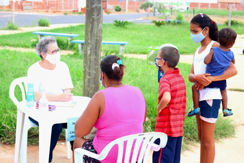 Cras Itinerante visita Vila Planalto hoje