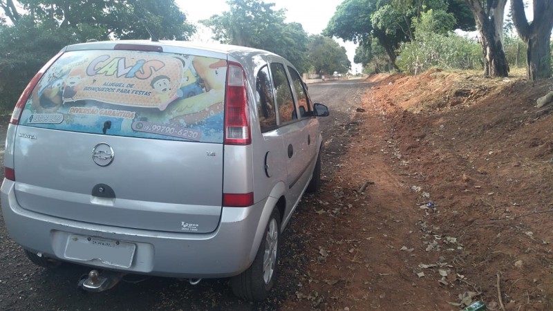 Carro levado por bandidos em roubo é encontrado em Promissão