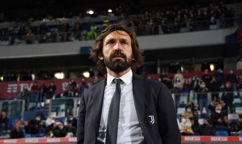 Juventus demite Pirlo após apenas uma temporada no comando