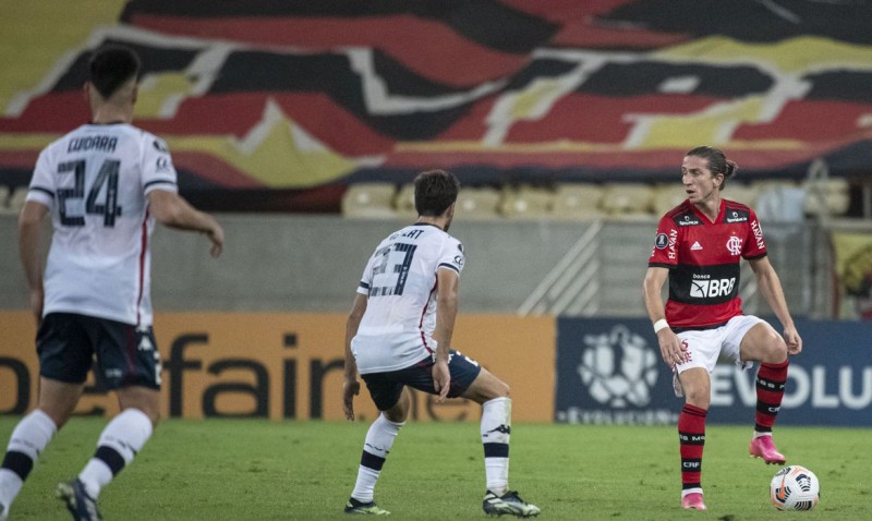 Libertadores: mesmo com empate, Flamengo se classifica como líder