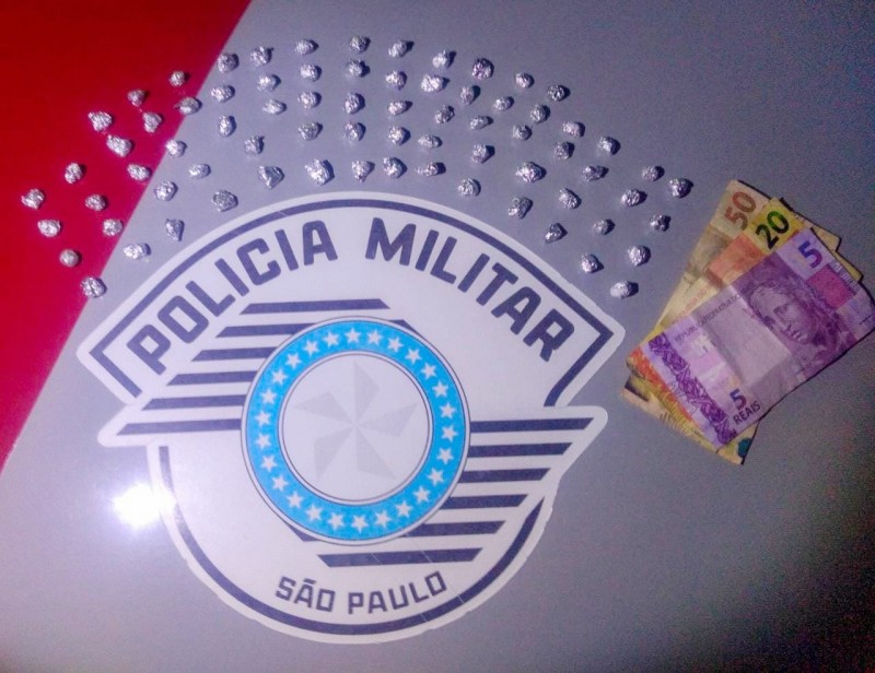 Pintor é preso em flagrante pela Polícia Militar com 74 pedras de crack em Penápolis