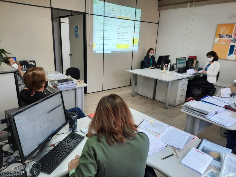 Educação planeja ações para possível volta às aulas presenciais em julho