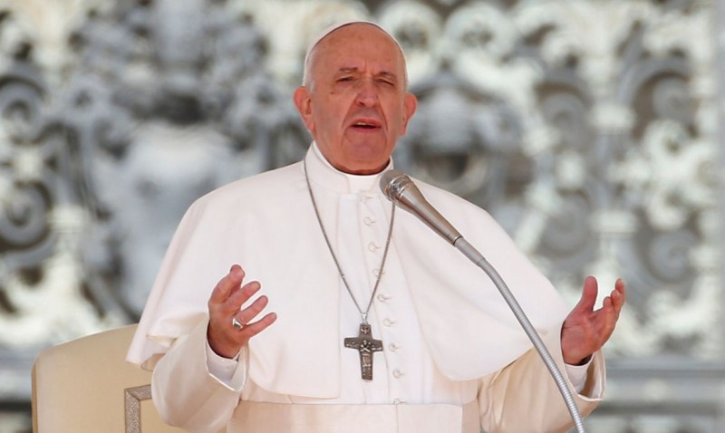 Papa recebe líderes religiosos cristãos para "invocar paz"