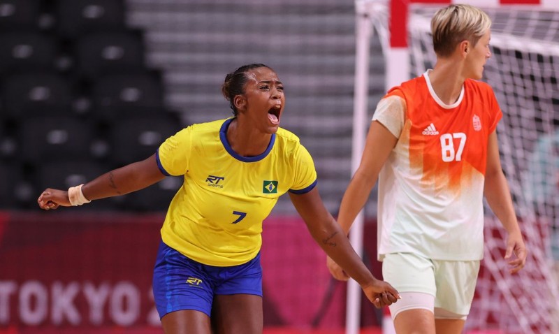 Handebol: seleção feminina derrota Hungria nos Jogos de Tóquio