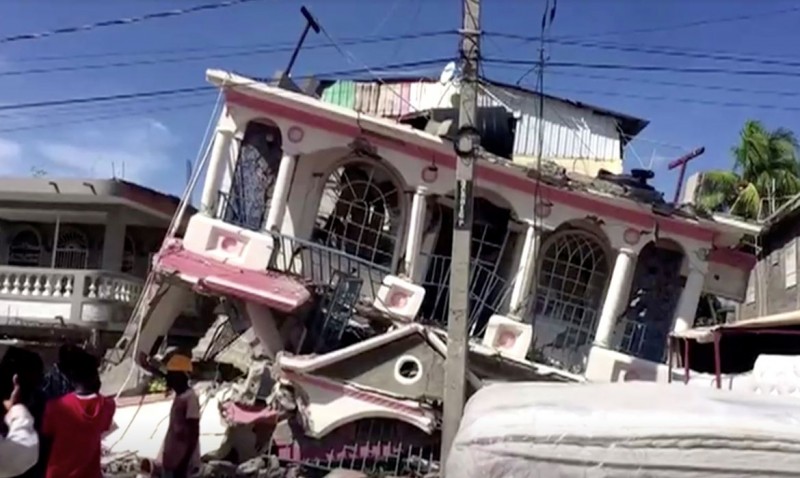 Número de mortos em terremoto no Haiti chega a 724