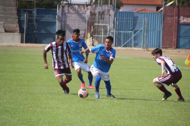 Penapolense vence o Vocem e conquista mais três pontos no Sub-20