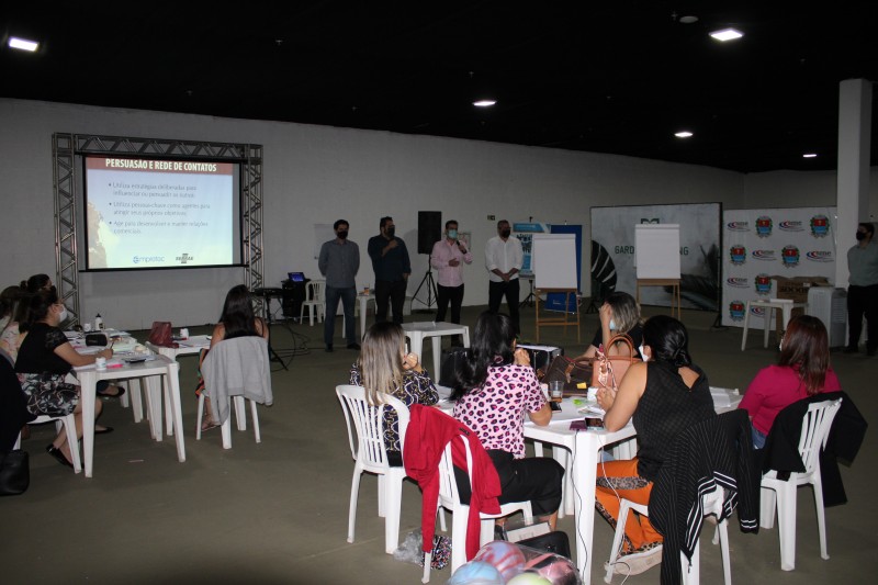 Participantes concluem programa Empretec