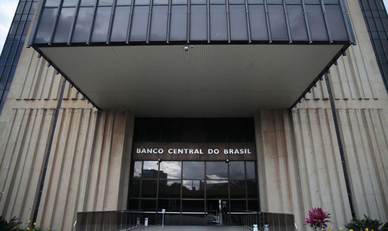 Mercado financeiro eleva projeção da inflação para 8,69%