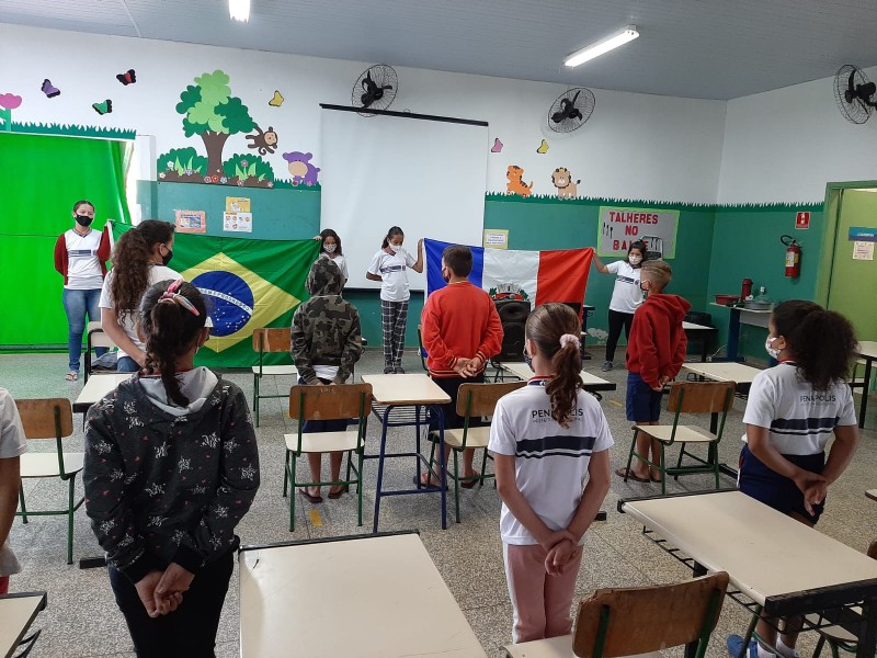 Alunos das escolas municipais celebram aniversário de Penápolis